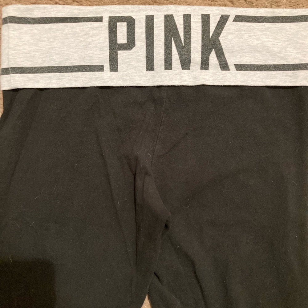 Victoria’s Secret PINK YOGA half leggings